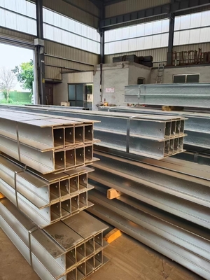 Anticorrosivo Galvanizado C Secção Canal Canal de aço 900mm-18000mm