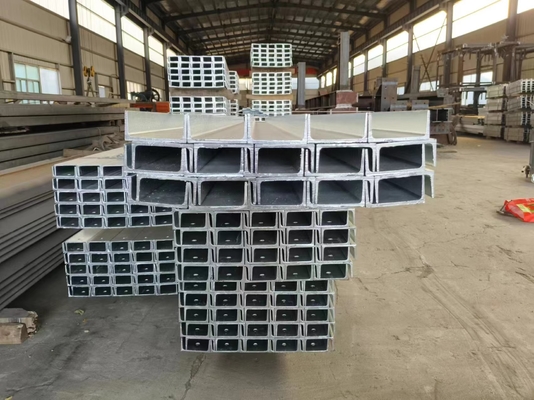 Aço galvanizado a quente Q235B em forma de C com alta resistência à corrosão ideal para estruturas industriais leves