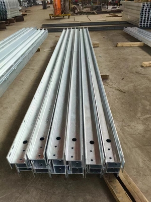 G300 Edifício de estrutura de aço galvanizado de parede de retenção de vigas I OEM