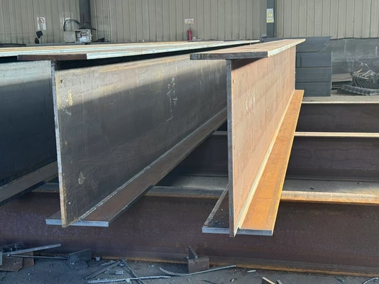 Aço estrutural laminado a quente de alta resistência para construção de pontes
